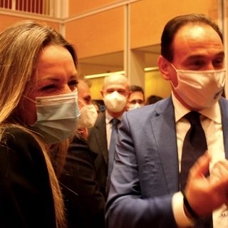 In foto Valentina Vezzali e Alberto Cirio