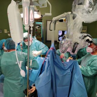 Eccezionale intervento d'urgenza per salvare mamma e figlia: storia a lieto fine all'Ospedale Molinette