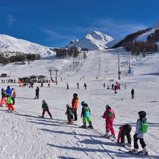 Giornata di vaccinazione &quot;sugli sci&quot;: il 30 dicembre a Sestriere, Prato Nevoso e Alagna