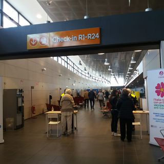 centro vaccinale Caselle
