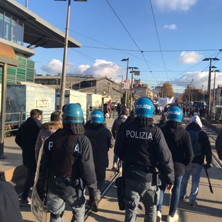 Primo maggio, 46 persone denunciate dalla Digos: sono antagonisti, militanti No Tav e giovani di Askatasuna
