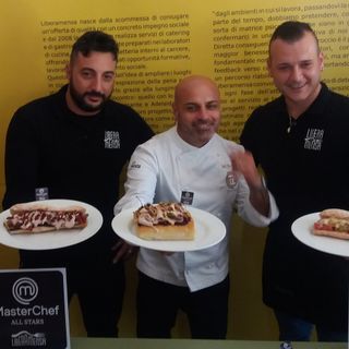 Il campione di MasterChef crea panini gourmet coi detenuti delle Vallette di Torino (FOTO)