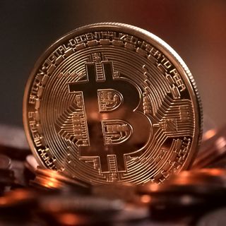 Altcoin VS Stablecoin: cosa sono