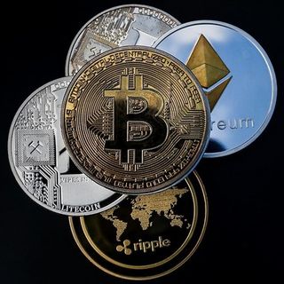 Presto un mondo senza contanti grazie alla valuta digitale