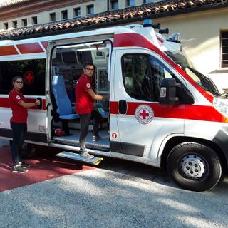 Disavventura per un'anziana di Nichelino malata di Alzheimer, la salvano i volontari della Croce Rossa