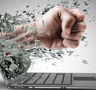 Oltre 200 associazioni non profit protagoniste del progetto-pilota “SOS! Cyber Security”