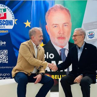 Angelo Pezzana alla sede del comitato elettorale di Paolo Damilano