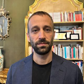 Valle attacca: &quot;Al Sant'Anna cadono calcinacci&quot;, ma i locali sono di Unito. E intanto torna la Dad