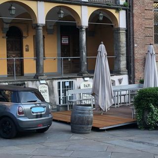 Il Comune di Moncalieri tende la mano ai ristoratori: niente Tosap e via libera all'ampliamento dei dehors