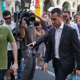 Italiaonline: Di Maio in Municipio a Torino a colloquio con rappresentante dei lavoratori (FOTO)