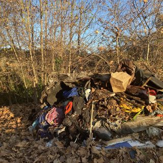 Rimossa la discarica abusiva in corso Regio Parco