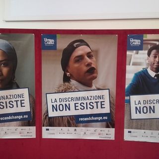 “La discriminazione non esiste”: parte la campagna della Città di Torino per “Recognize and change”