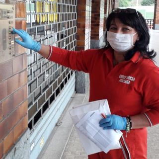 Coronavirus, prosegue la distribuizione delle mascherine a Moncalieri: quasi 3000 le richieste
