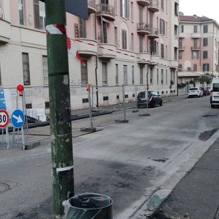 cartelli di divieti di sosta