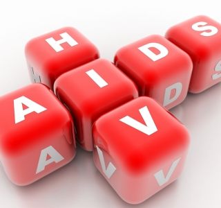 Trasfigurazioni una mostra pittorica per raccontare l'Aids