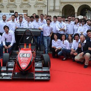 Presentata al Salone dell'Auto la monoposto elettrica fatta da 70 studenti