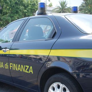 Giro di fatture false per 30 mln scoperto dalla Finanza, due arresti
