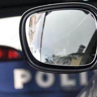 Tre arresti nel torinese per la &quot;truffa dello specchietto&quot;