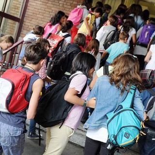 Scuola, niente vacanze anticipate per le elezioni a Torino