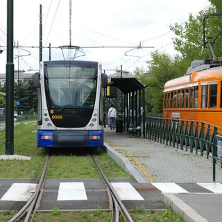 Guasto alla linea elettrica, tram fermi in centro
