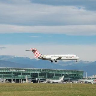 Volotea, riparte la rotta Torino-Olbia