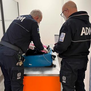 agenti della dogana