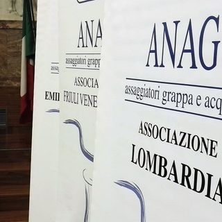 La Douja ha celebrato la grappa con Anag e il Consorzio di tutela grappa del Piemonte e grappa di Barolo