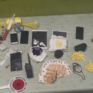 la droga recuperata dalla polizia