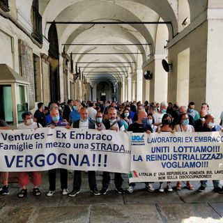 manifestazione dei lavoratori ex Embraco