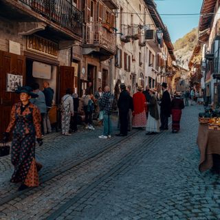 Rievocazione storica nelle vie di Exilles