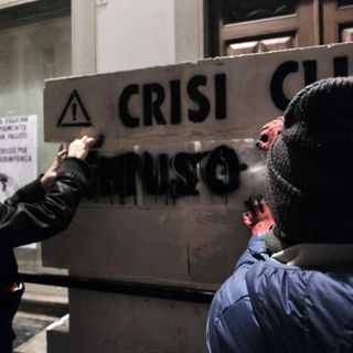 attivisti Extinction rebellion in azione