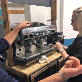 La Fabbrica del Chinino si allarga e apre la caffetteria sociale gestita da disabili