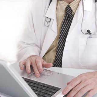 Più prevenzione, meno ospedalizzazione: il &quot;piano cronicità&quot; approvato in Regione