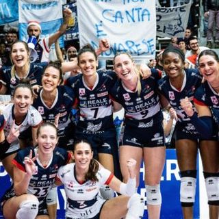 La Reale Mutua Fenera Chieri ’76 vince 3-1 il derby con Cuneo