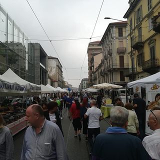 Bollicine in via Monferrato e festa in via Nizza, ma slitta l'inaugurazione della ciclabile