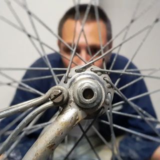 Fare il rider a Torino, ecco il film prodotto e girato dai rider che ne racconta le condizioni di lavoro