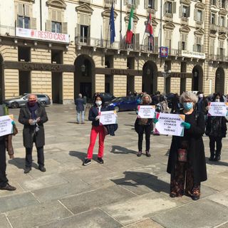 Flash mob di negozianti lo scorso 14 maggio
