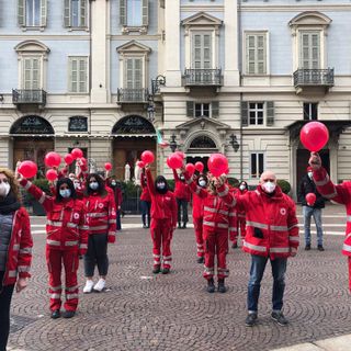 flashmob Croce Rossa
