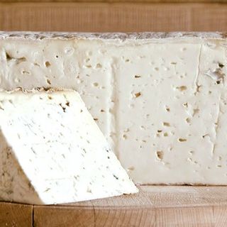 La via dei formaggi astigiana: un gruppo di appassionati produttori promuove un percorso esperienziale di grande valore gastronomico