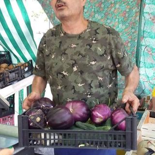 Addio a Franco, “verduriere” del mercato di Corso Svizzera a Torino