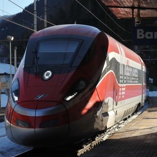 Il Frecciarossa arriva a Bardonecchia: primo treno da Napoli in perfetto orario