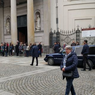Nosiglia: &quot;Di fronte al dramma di Beauty e alla mancanza di accoglienza da parte di alcuni, sono orgoglioso di quanto ha fatto Torino&quot; (FOTO)