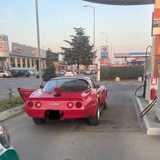corvette rossa