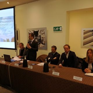Gara di idee tra gli architetti, Gallina (Unione industriale) dà il buon esempio