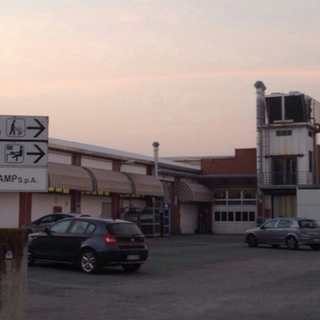 Operaio muore schiacciato da un macchinario per lo stampaggio alla Gammastamp di Bianzè