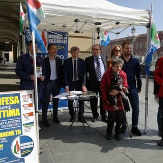 &quot;Legittima difesa&quot;: Gianni Alemanno apre a Torino la raccolta firme