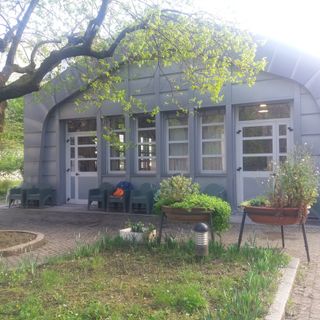 Nel Giardino Campana bonifica del terreno e orticoltura sociale. In autunno il nuovo centro incontro