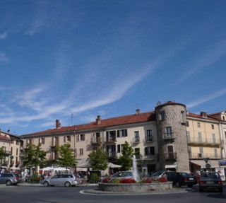 Festa della Repubblica, la città di Giaveno si prepara a esporre il tricolore e coinvolge tutti i cittadini