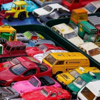 Alla Casa nel Parco si donano giochi usati per i bambini di Mirafiori in difficoltà