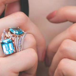 Estate 2021: ecco il gioiello perfetto da indossare durante la bella stagione Estate 2021: ecco il gioiello perfetto da indossare durante la bella stagione